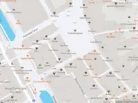 Politie naar de Vredenburgplein in Utrecht vanwege aanrijding met letsel