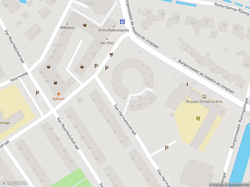 Ambulance met grote spoed naar de Sleutelring in Rotterdam