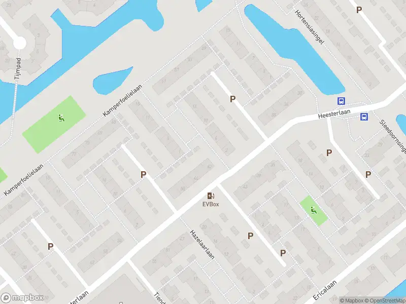 Brandweer met grote spoed naar de Ribeslaan in Gouda vanwege reanimatie