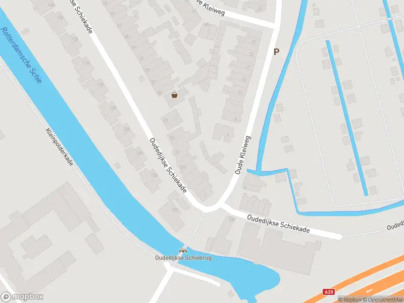 Ambulance met grote spoed naar de Oudedijkse Schiekade in Rotterdam