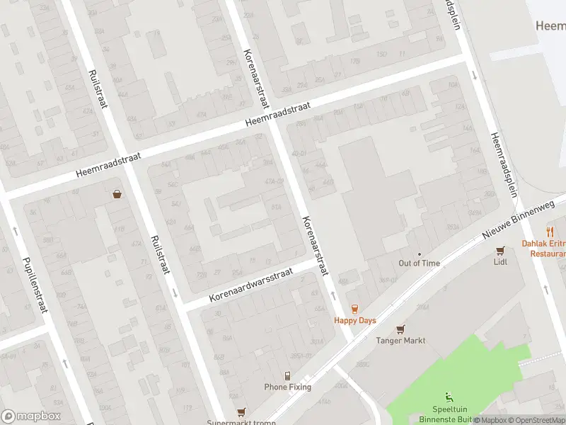 Ambulance met gepaste spoed naar de Korenaarstraat in Rotterdam