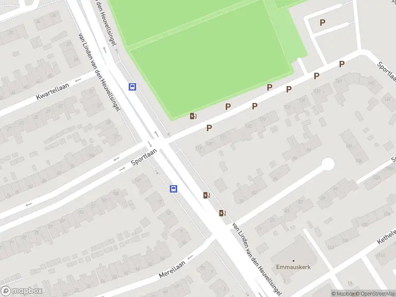 Ambulance met gepaste spoed naar de Sportlaan in Vlaardingen