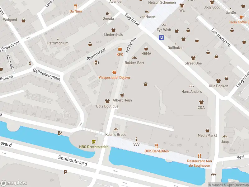 Ambulance met gepaste spoed naar de Achterom in Dordrecht