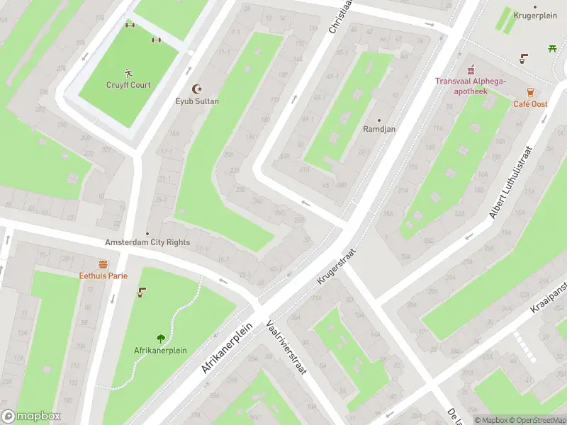 Ambulance met grote spoed naar de Krugerstraat in Amsterdam