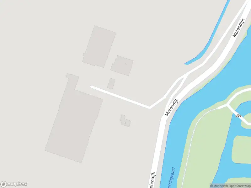 Ambulance naar de Molendijk in Schermerhorn vanwege ongeval met letsel