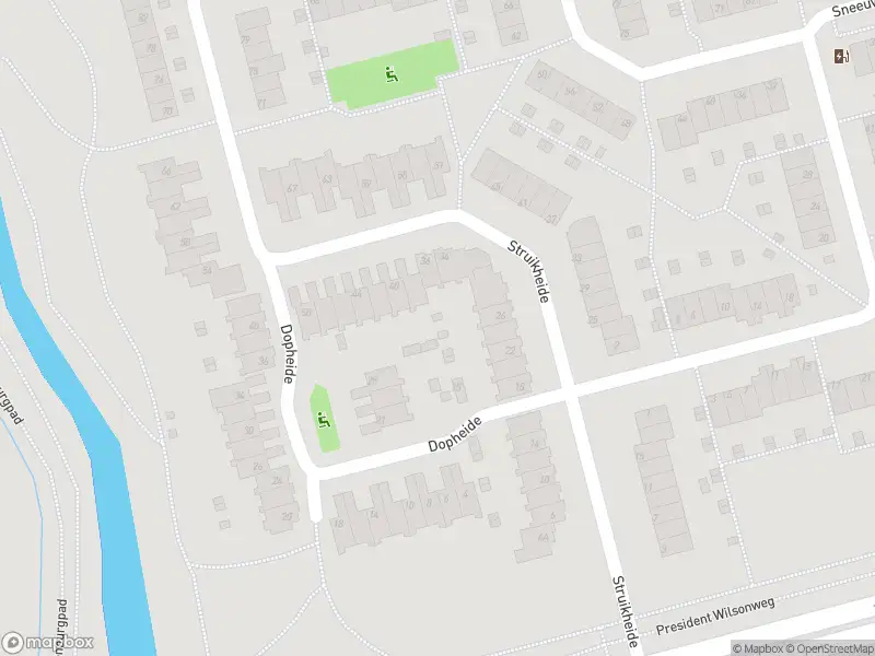 Brandweer met grote spoed naar de Struikheide in Rotterdam vanwege middelgrote brand