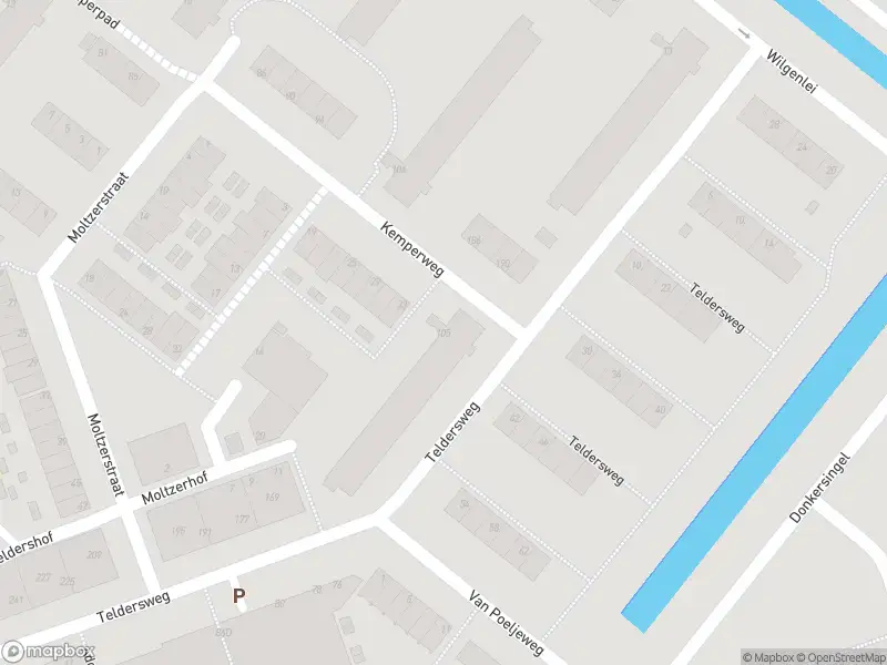 Ambulance met grote spoed naar de Teldersweg in Rotterdam