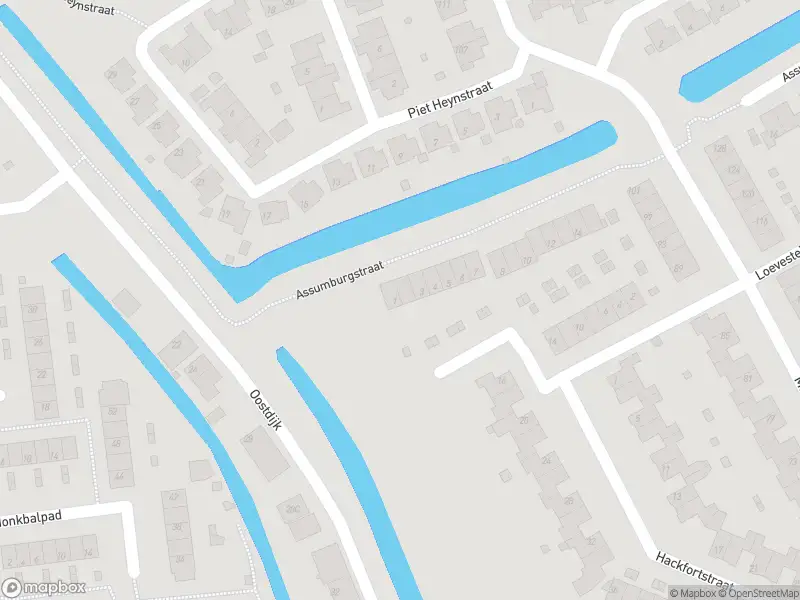 Ambulance met grote spoed naar de Assumburgstraat in Hellevoetsluis