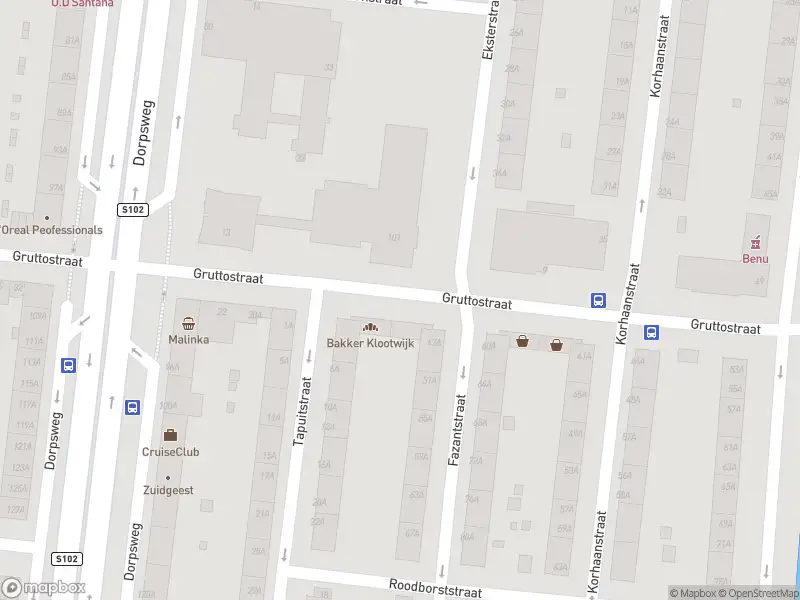 Ambulance met grote spoed naar de Gruttostraat in Rotterdam