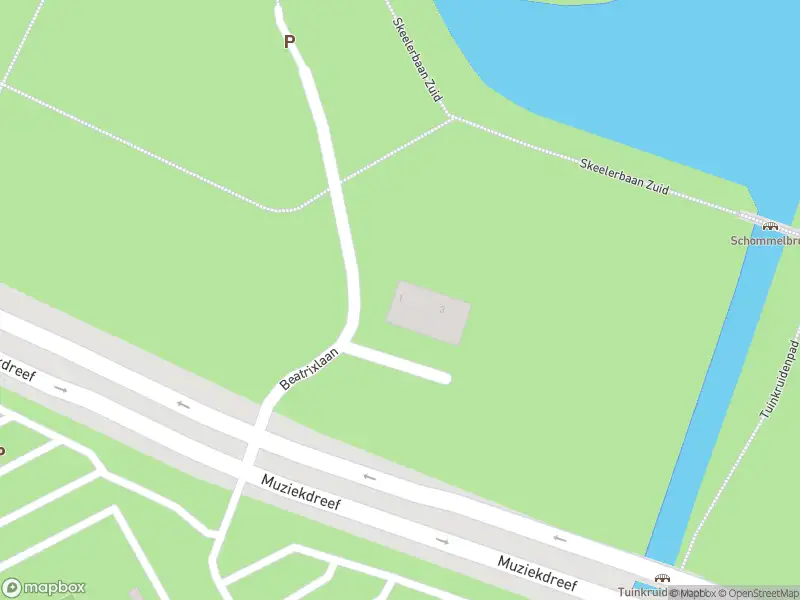 Brandweer met grote spoed naar de Beatrixlaan in Almere vanwege gebouwbrand