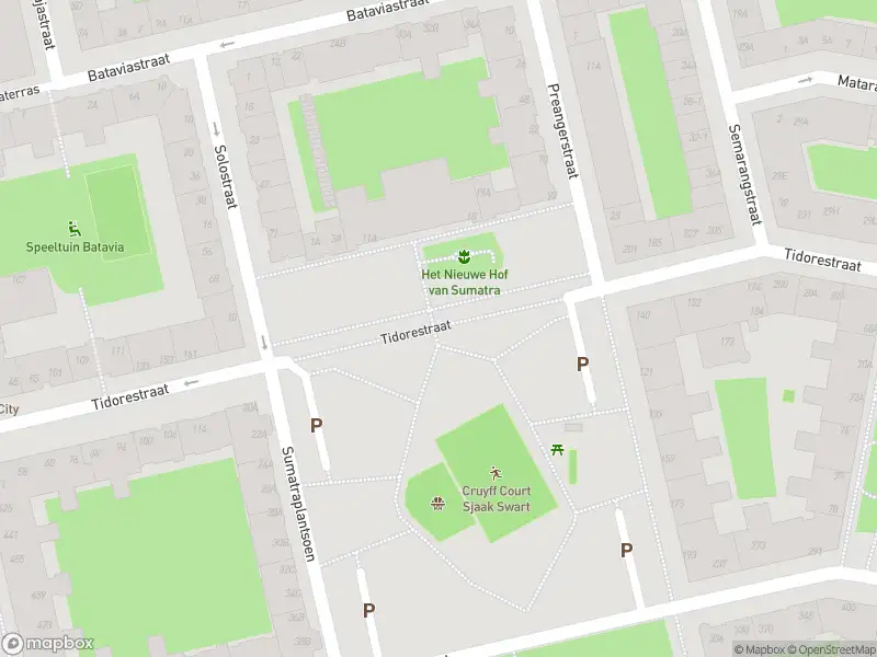 Ambulance met gepaste spoed naar de Mataramstraat in Amsterdam