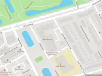 Ambulance met grote spoed naar de Nassauweg in Dordrecht