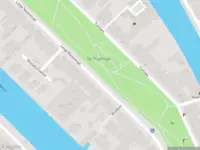 Traumahelikopter met grote spoed naar de Lange Nieuwstraat in Schiedam