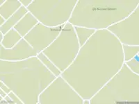 Ambulance met grote spoed naar de Landbouwstraat in Amsterdam