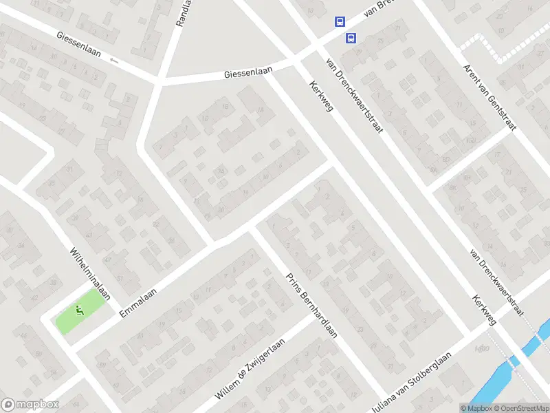 Ambulance met gepaste spoed naar de Emmalaan in Giessenburg