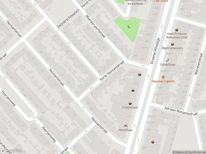 Ambulance met grote spoed naar de Korte Heinlantstraat in Rotterdam