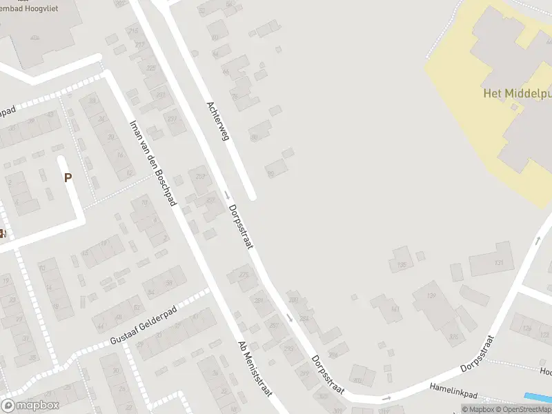 Ambulance met gepaste spoed naar de Dorpsstraat in Hoogvliet Rotterdam