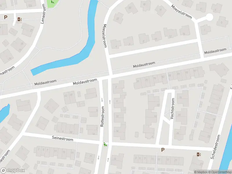 Ambulance met grote spoed naar de Rijnstroom in Zoetermeer