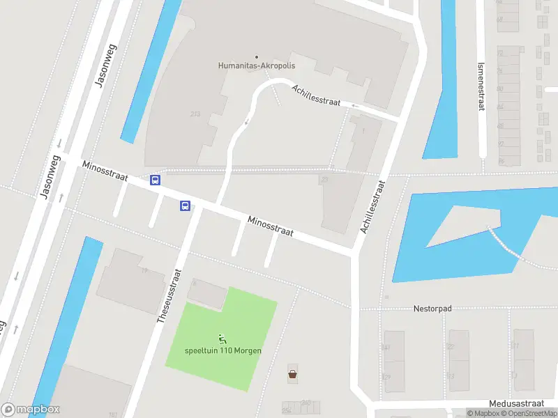 Ambulance met gepaste spoed naar de Minosstraat in Rotterdam