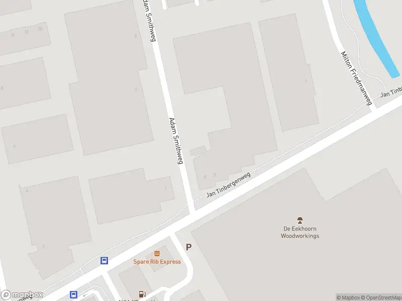 Ambulance met gepaste spoed naar de Adam Smithweg in Zwaag