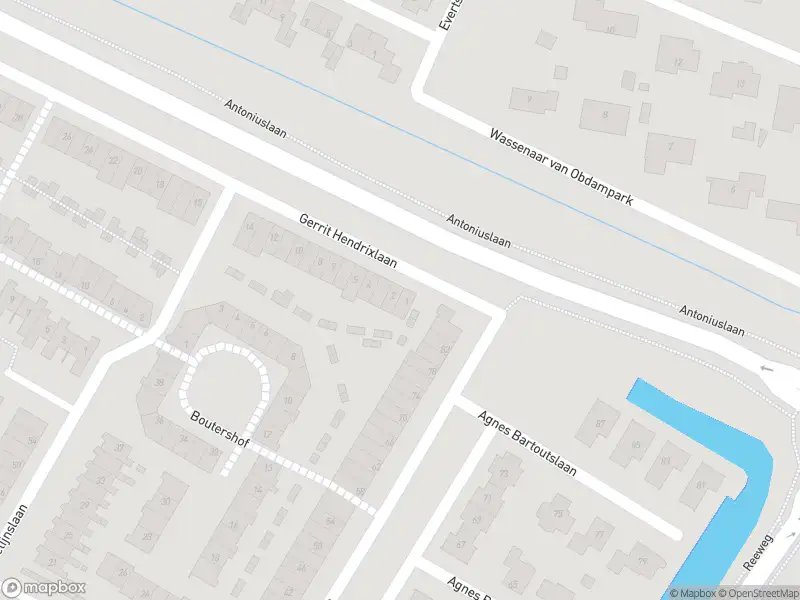 Ambulance met grote spoed naar de Gerrit Hendrixlaan in Hendrik-Ido-Ambacht