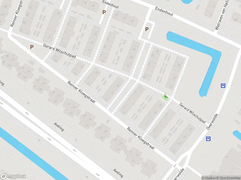 Ambulance met grote spoed naar de Anna Griesepad in Hoogvliet Rotterdam