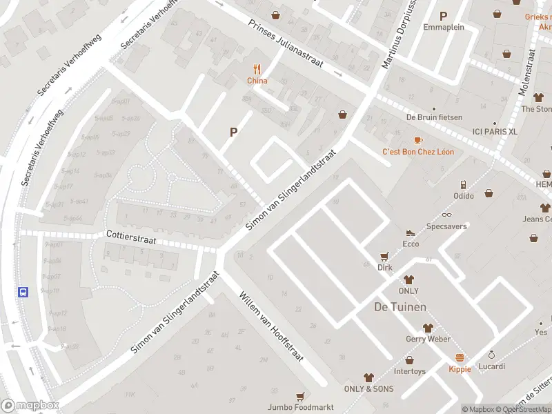 Ambulance met gepaste spoed naar de Simon v Slingerlandtstraat in Naaldwijk