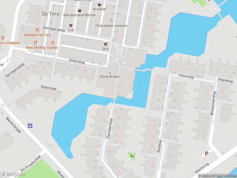 Ambulance met grote spoed naar de Damsterdiep in Capelle aan den IJssel