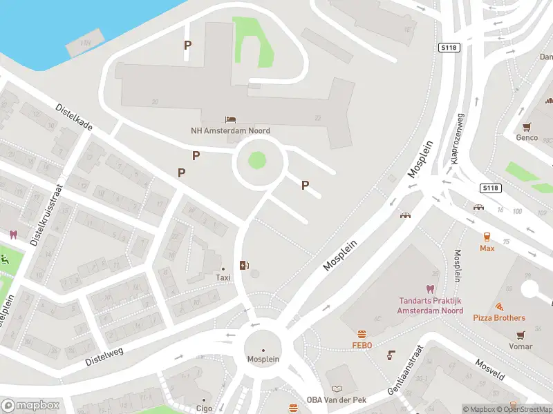 Ambulance met gepaste spoed naar de Mosveld in Amsterdam