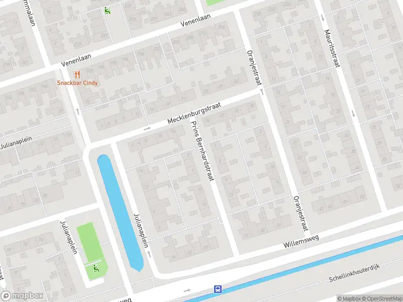 Ambulance met gepaste spoed naar de Prins Bernhardstraat in Hoorn