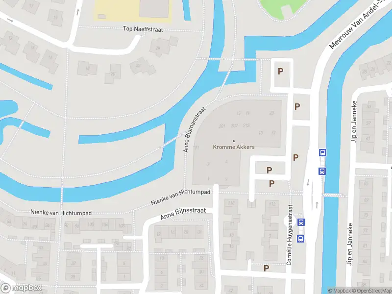 Ambulance met grote spoed naar de Anna Blamanstraat in Gorinchem