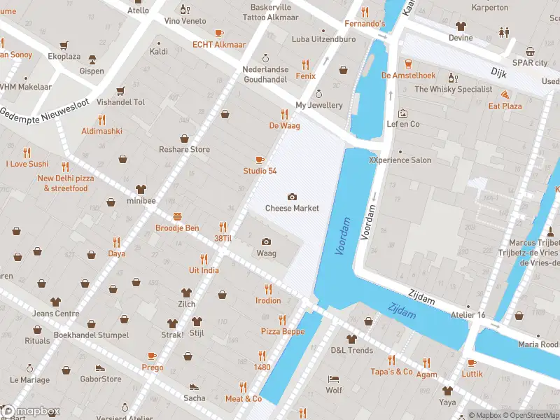 Ambulance naar de Waagplein in Alkmaar