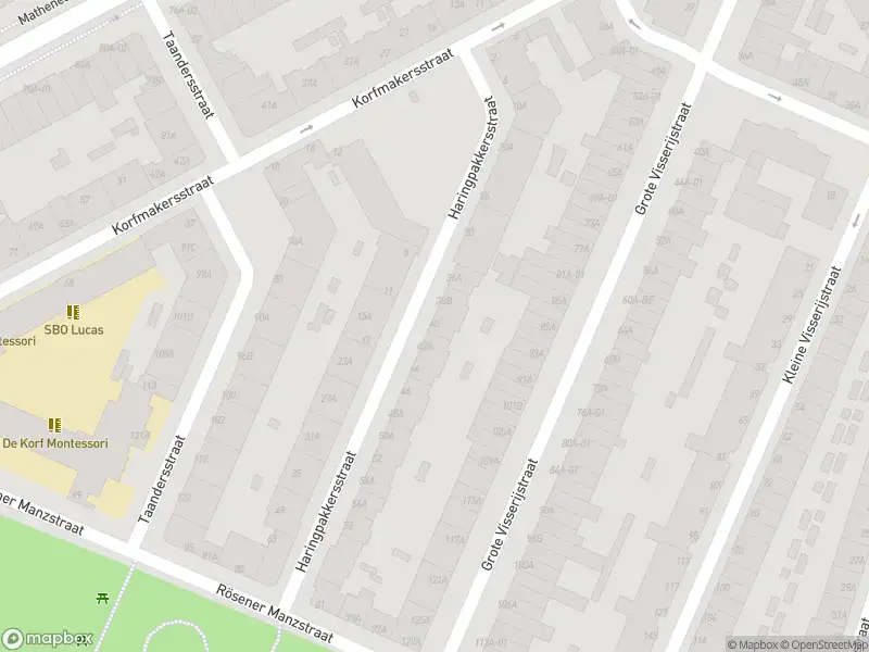 Ambulance met grote spoed naar de Haringpakkersstraat in Rotterdam