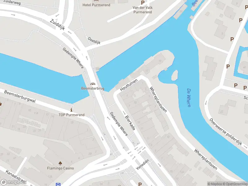 Ambulance met gepaste spoed naar de Bierkade in Purmerend