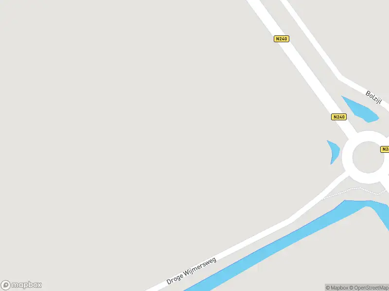 Brandweer met gepaste spoed naar de Droge Wijmersweg in Medemblik vanwege een buitenbrand