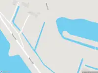 Brandweer met gepaste spoed naar de Nesserdijk in Rotterdam