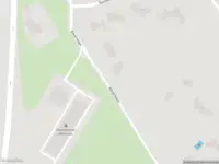 Brandweer met gepaste spoed naar de Bonairelaan in Hilversum vanwege stormschade