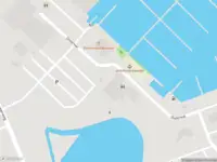 Brandweer met grote spoed naar de Onderwal in Naarden vanwege middelgrote brand