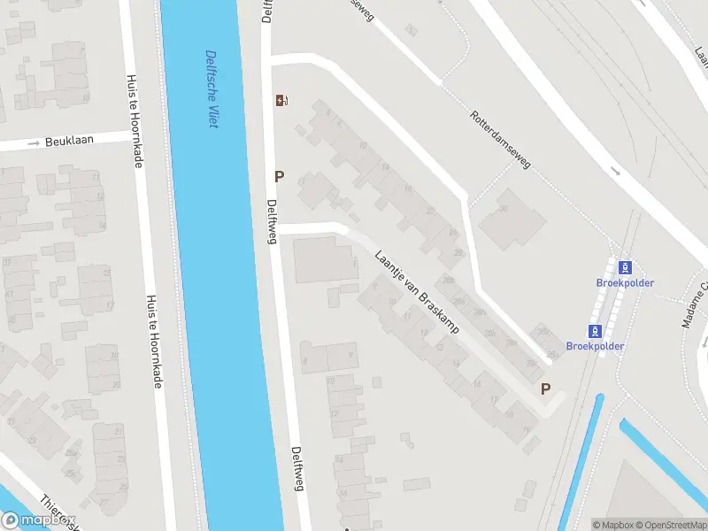 Ambulance met grote spoed naar de Laantje van Braskamp in Rijswijk