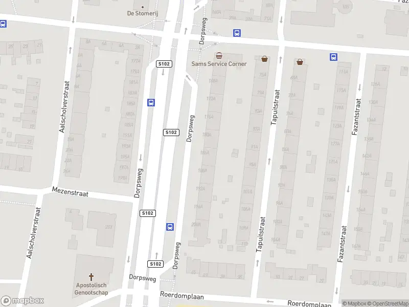 Ambulance met gepaste spoed naar de Dorpsweg in Rotterdam