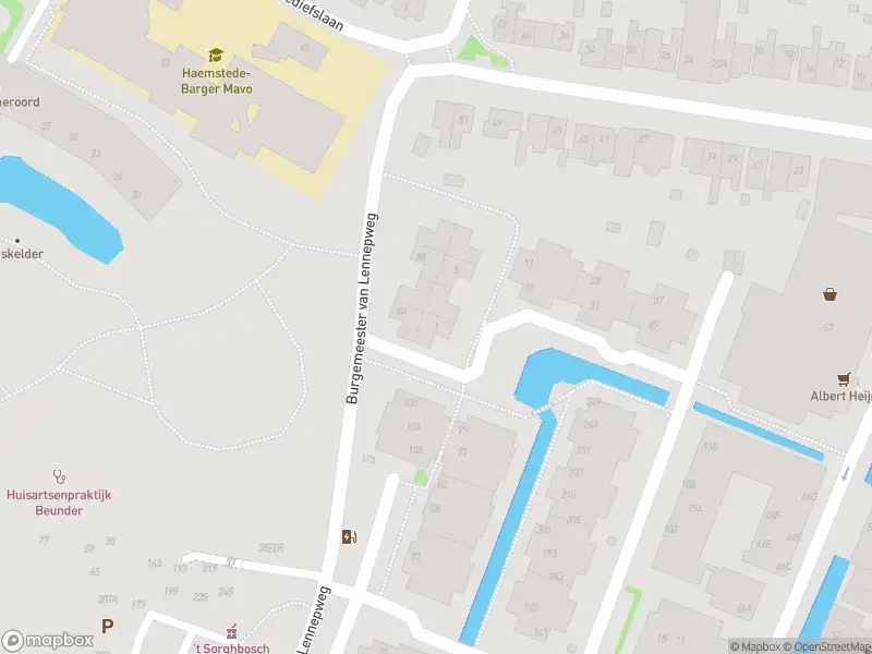 Ambulance met grote spoed naar de Jan P. Strijboslaan in Heemstede