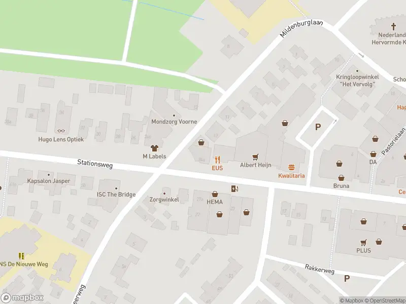 Ambulance met gepaste spoed naar de Stationsweg in Oostvoorne