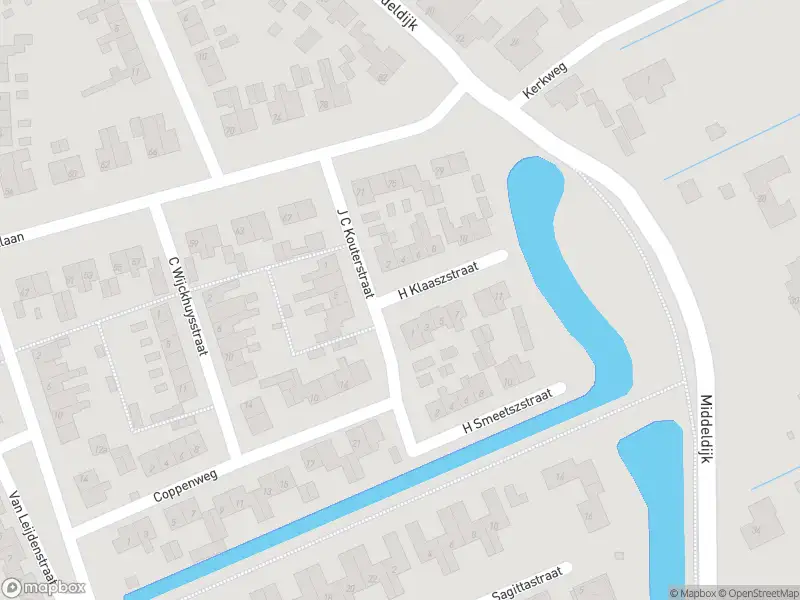 Ambulance met gepaste spoed naar de H Klaaszstraat in Rockanje