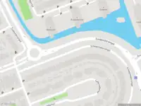 Ambulance met grote spoed naar de Verlengde Spiegelmakerstraat in Delfgauw