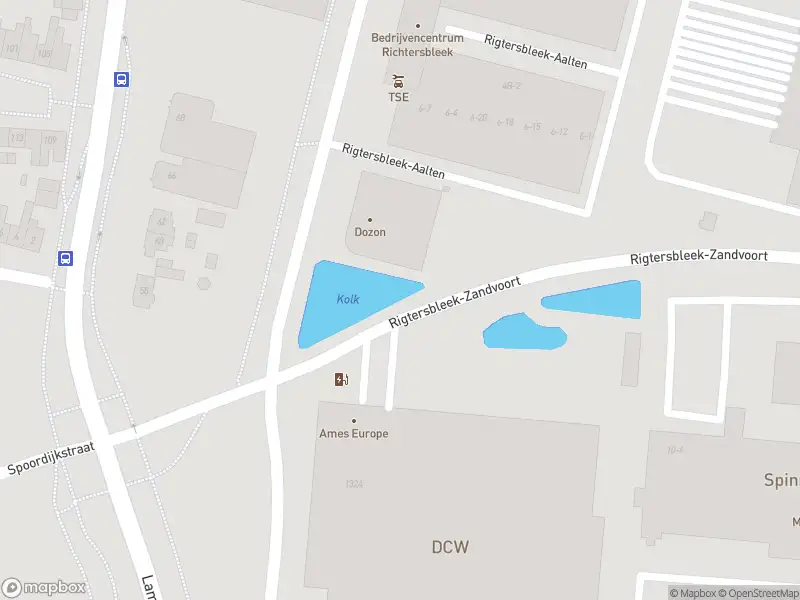 Brandweer met grote spoed naar de Lipperkerkstraat in Enschede vanwege gebouwbrand