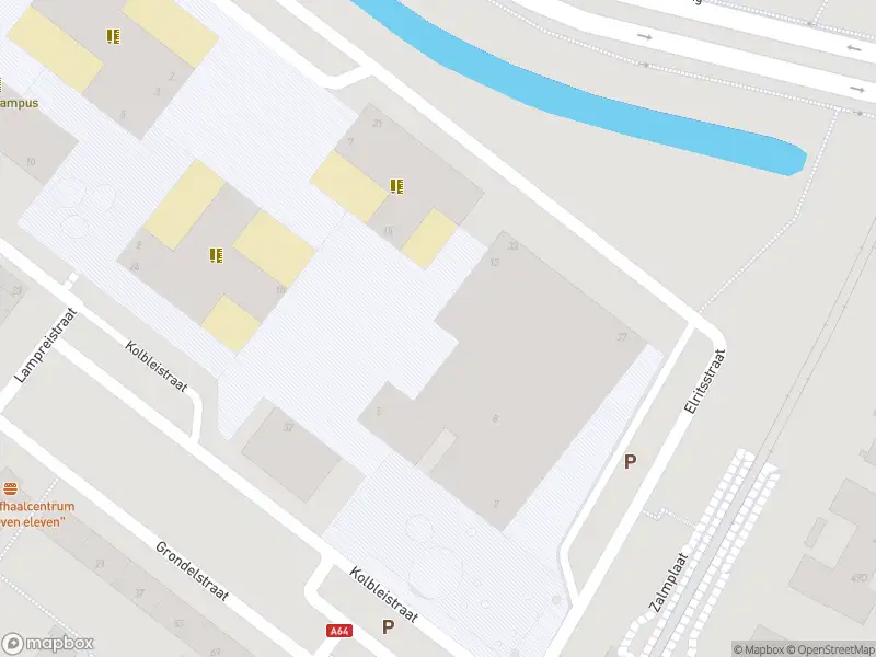 Ambulance met grote spoed naar de Campusplein in Hoogvliet Rotterdam