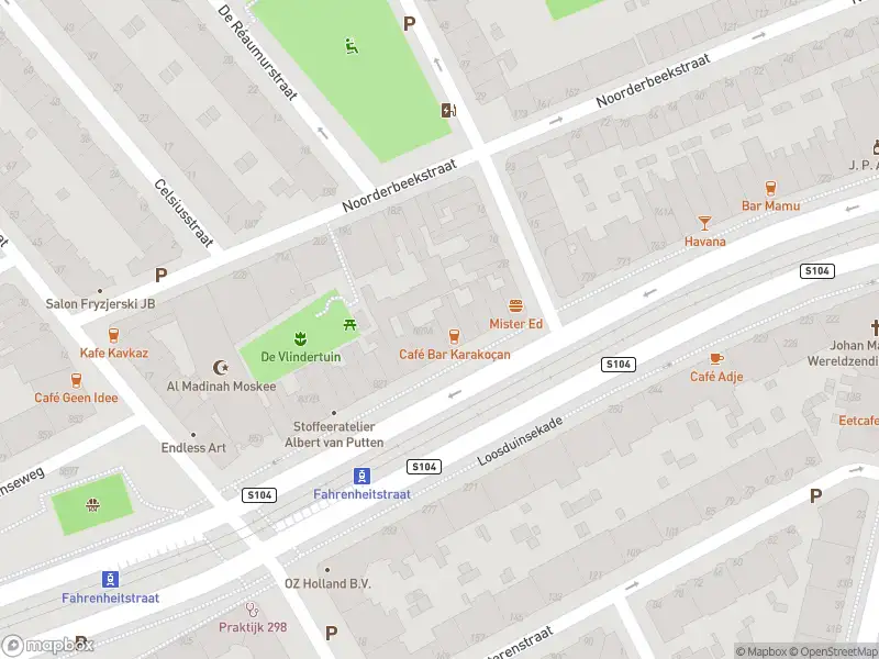 Ambulance met gepaste spoed naar de Sleepnetstraat in 's-Gravenhage