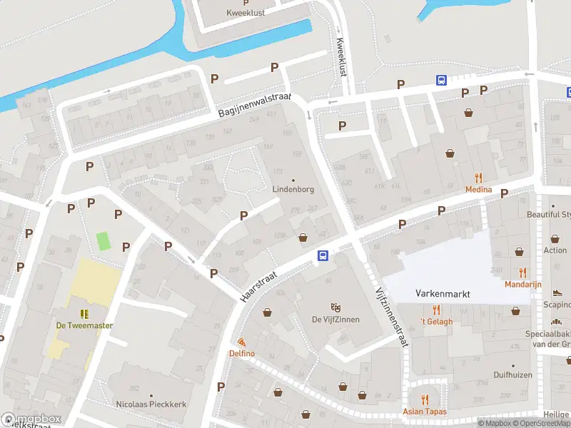 Ambulance met grote spoed naar de Haarstraat in Gorinchem