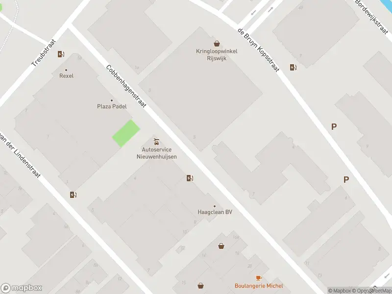 Ambulance met gepaste spoed naar de Cobbenhagenstraat in Rijswijk