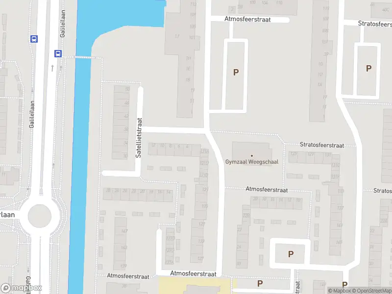 Ambulance met gepaste spoed naar de Satellietstraat in Dordrecht